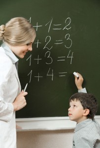 Учитель и ученик у доски